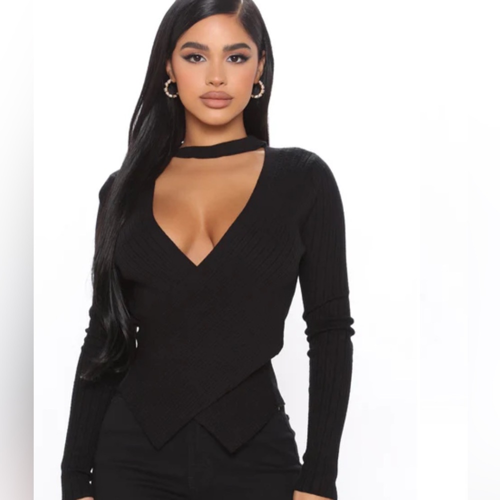 Fashion Nova Black Deep V-Neck Sweater XS